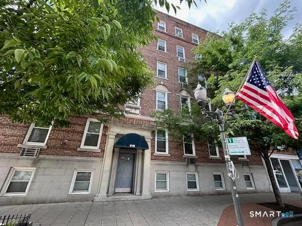 218 Bedford St APT 3A, Stamford, CT 06901