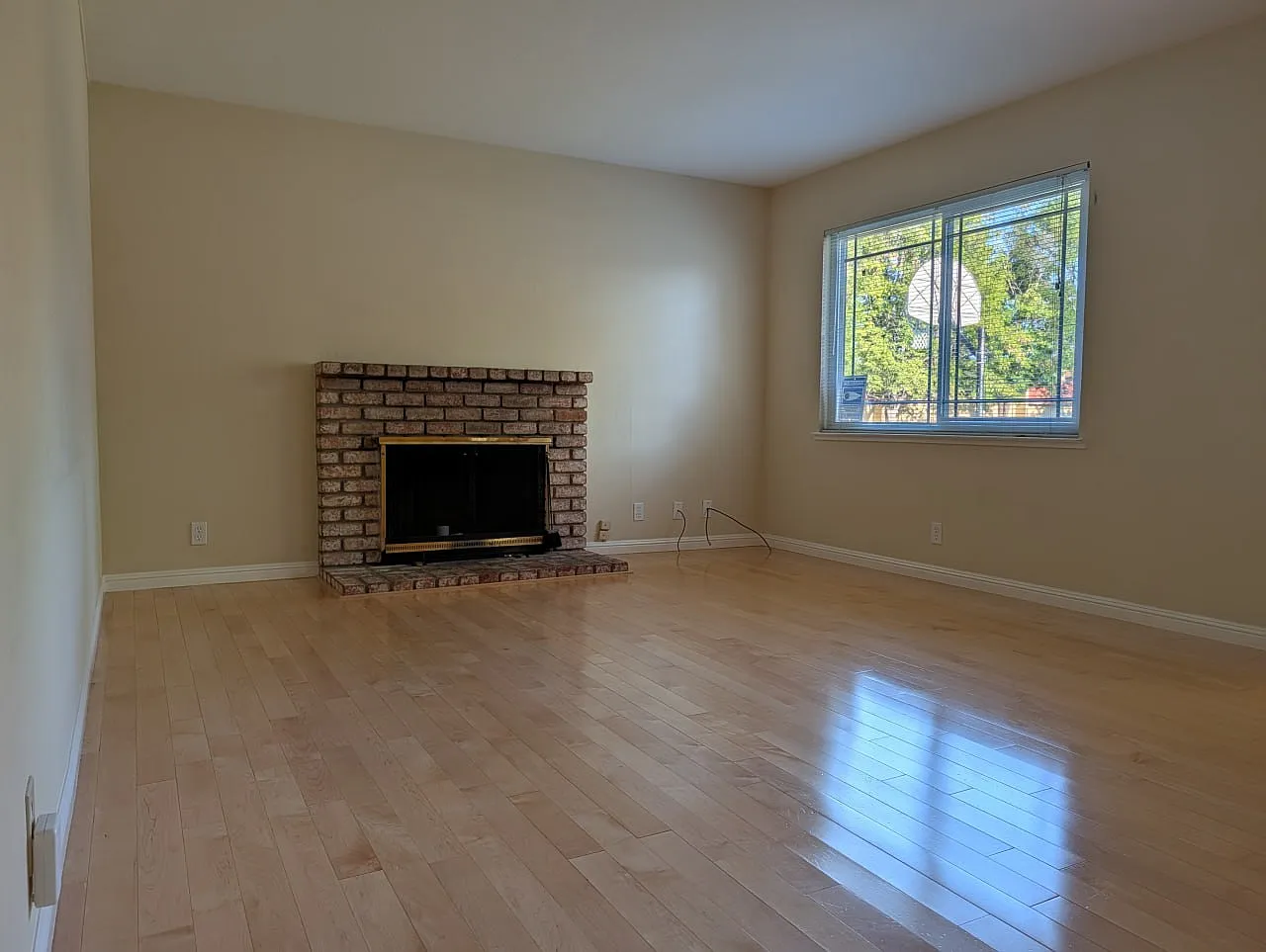 7409 Stanford Pl — Photo 4