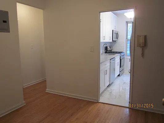 Sold by Century 21 Benjamin Realty | media 22