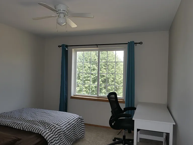 888 Harper Dr — Photo 10