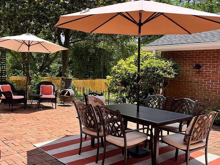 Private Courtyard with nice view