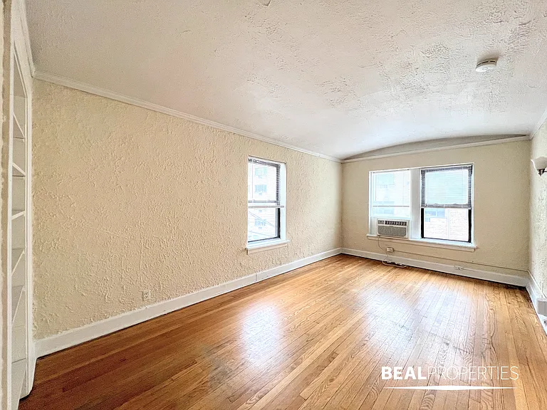 536 West Arlington — Photo 24