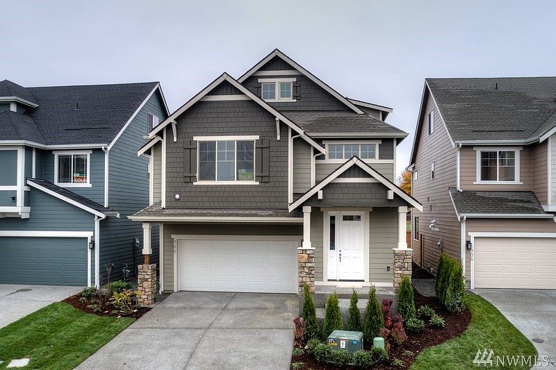 1st image of 705 205th Pl SW #5