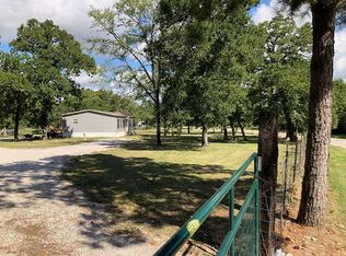 79 Frank Cloud Rd, Huntsville, TX 77320