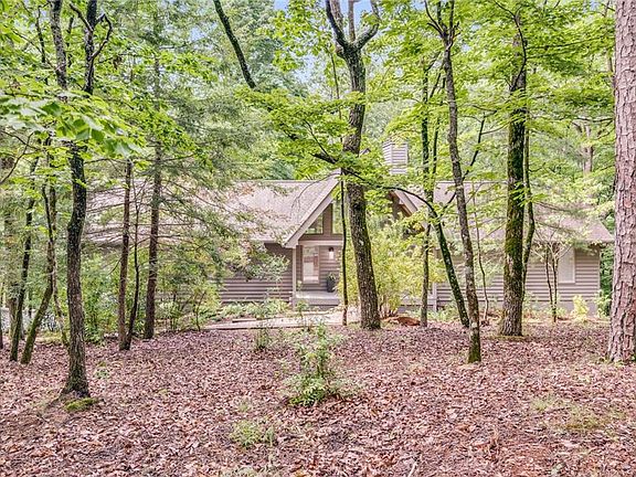 2nd image of 2711 Wilderness Pkwy