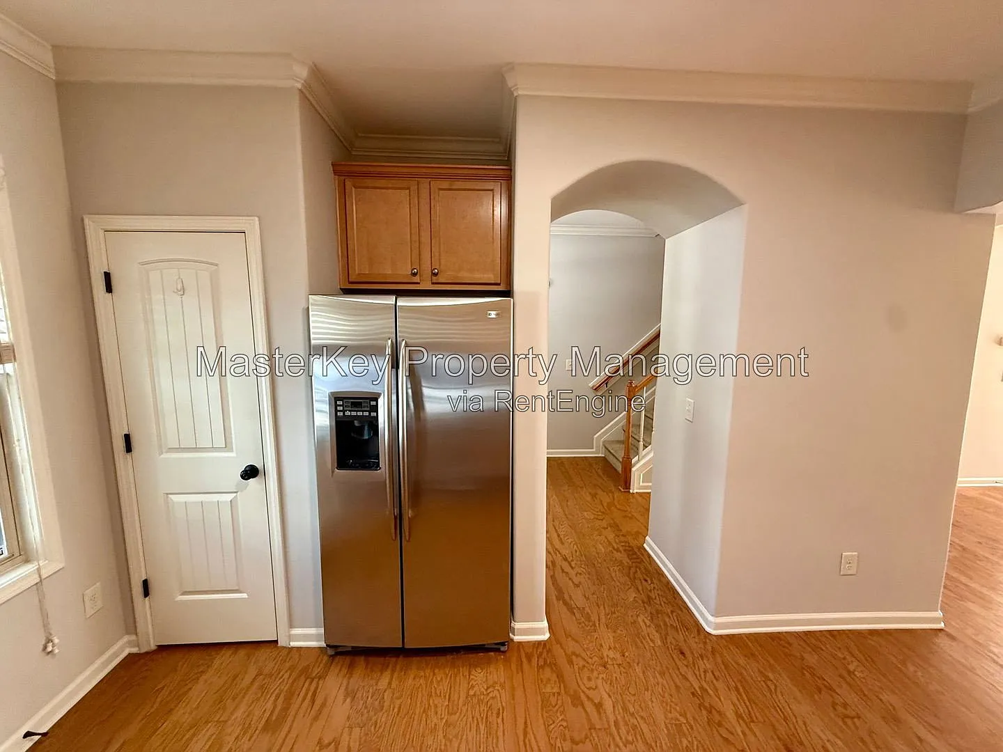 3 bed, 2.5 bath, 1501 sqft, $1,895 — Photo 3