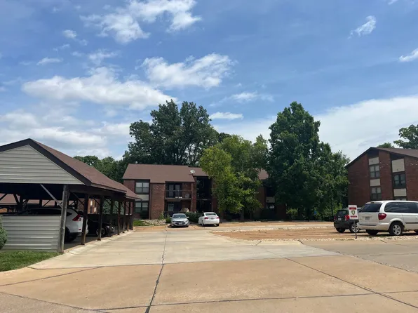 6824 Cottage Grove Ln APT F, Saint Louis, MO 63129