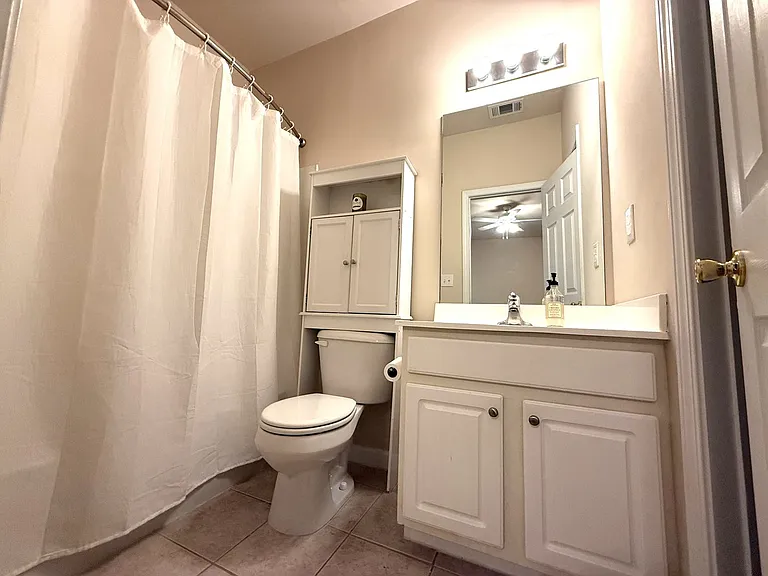 635 Coligny Ct — Photo 13