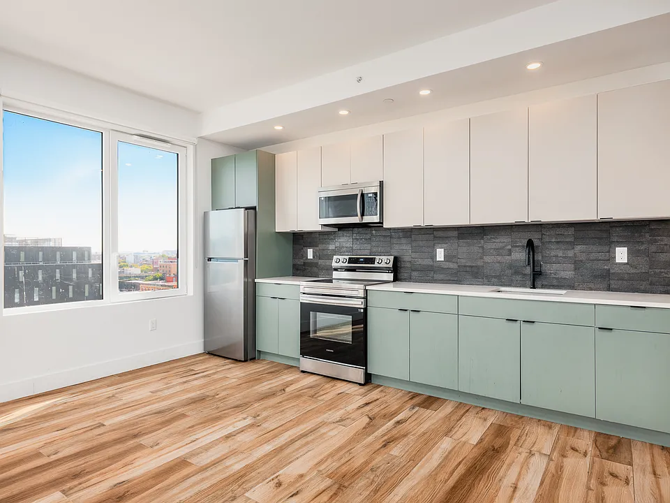 2258 Fulton St #8F