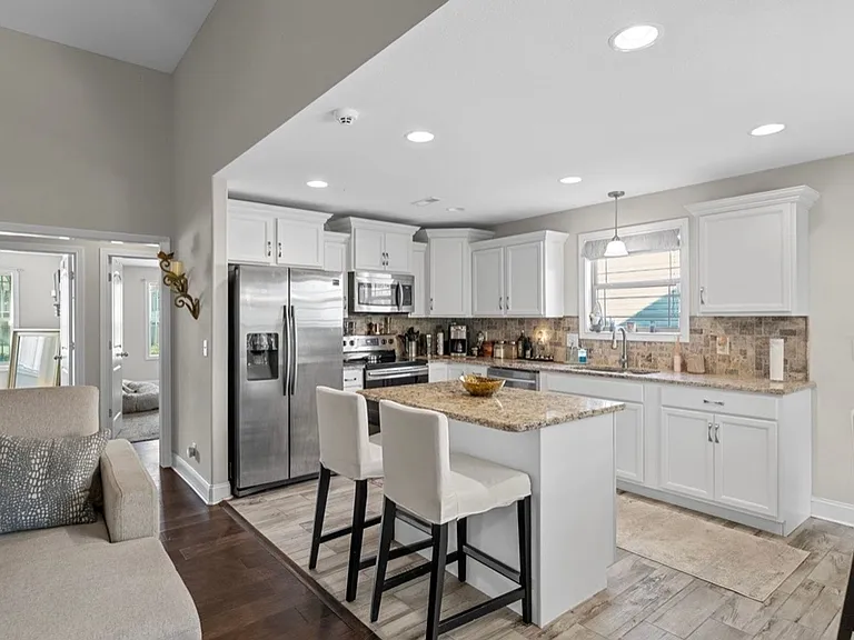 2828 Russet Ridge Dr — Photo 8