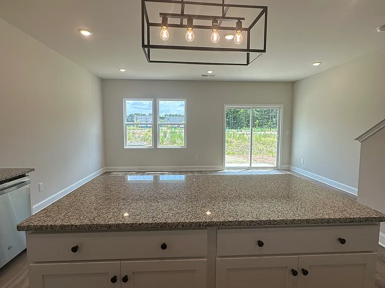 101 Asbury Dr NW #11 — Photo 5