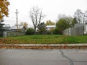 3 N Sunrise Ave photo 1