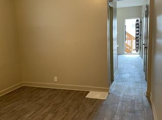 3825 W Fillmore St #1R, Chicago, IL 60624