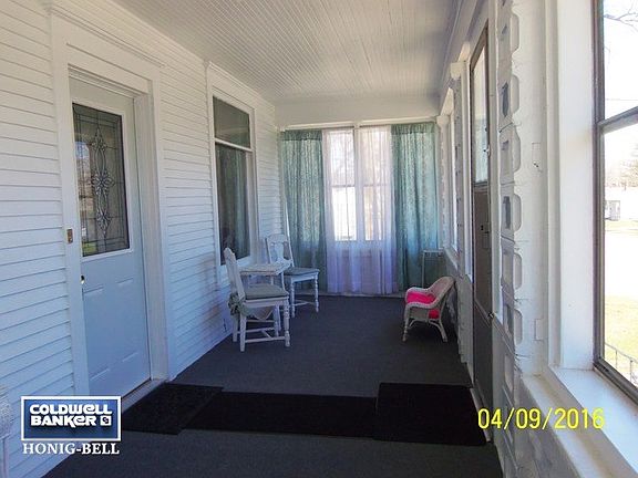 2nd image of 527 N 10th St