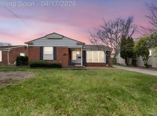 26705 Rouge River Dr, Dearborn Heights, MI 48127