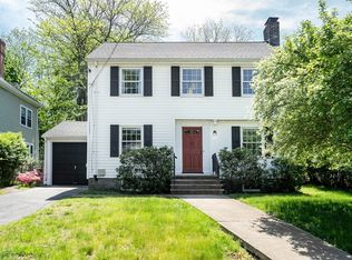 44 Vermont St, West Roxbury, MA 02132