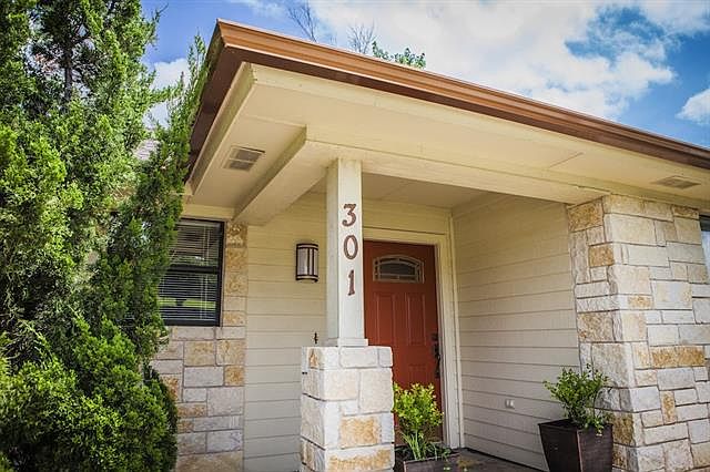 1st image of 301 SW Alsbury Blvd