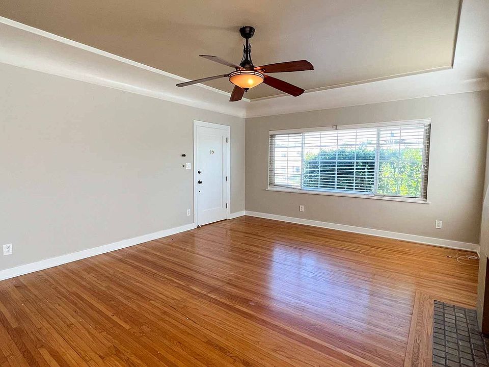 1st image of 3610 Park Blvd
