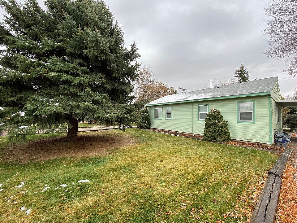 2nd image of 910 E 9th S