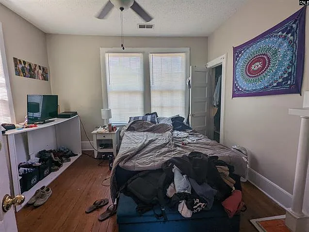 2115 Wallace St — Photo 16