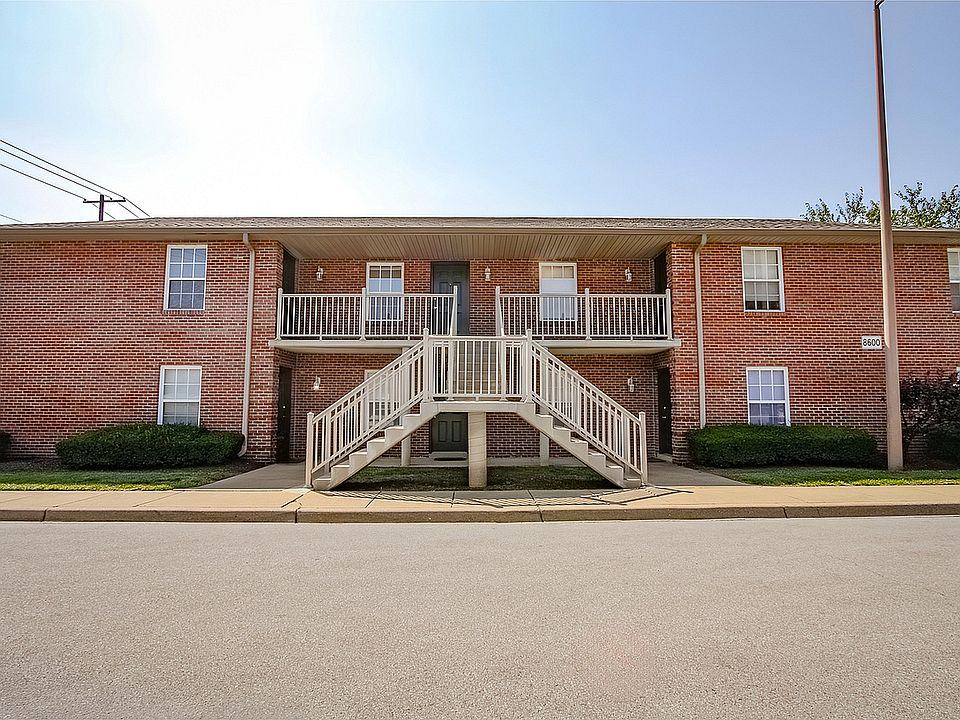 lyndon-crossings-exterior-04