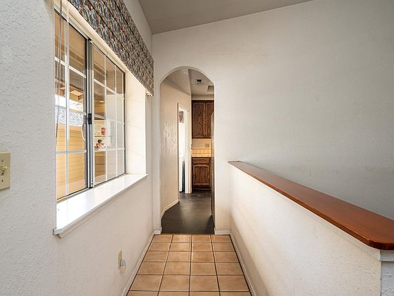 2nd image of 19575 Flynn Ln