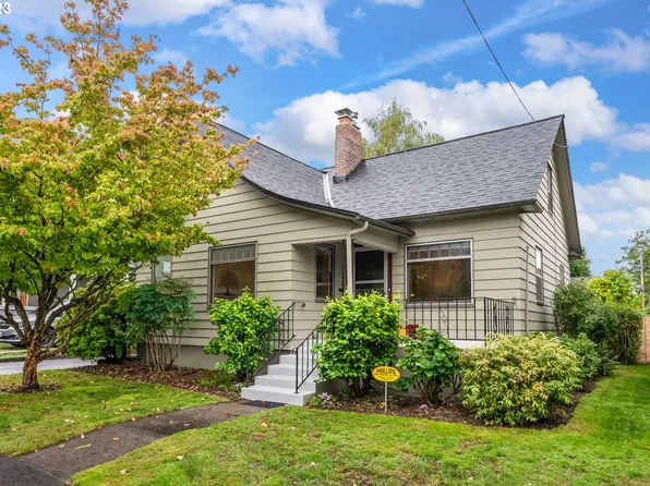 4206 SE Schiller St, Portland, OR 97206