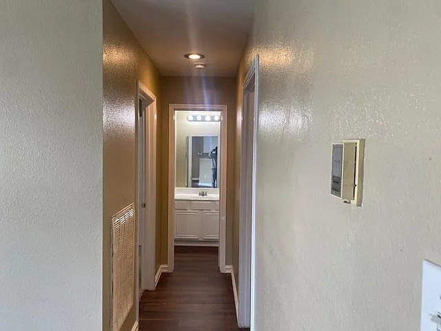 5906 Drenner Park Ln — Photo 9