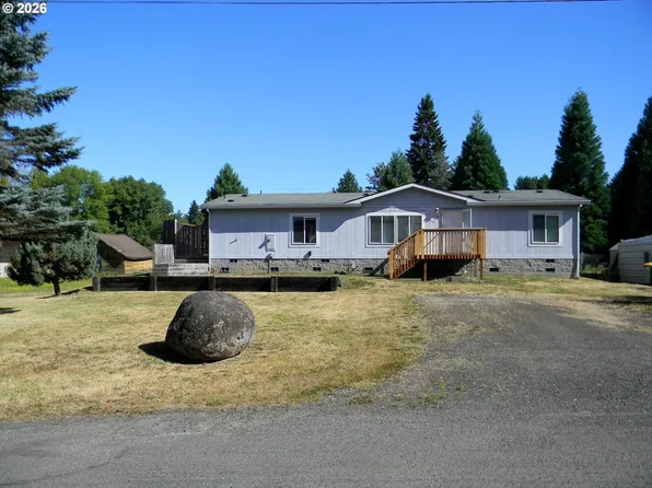 1190 Elm St, Vernonia, OR 97064