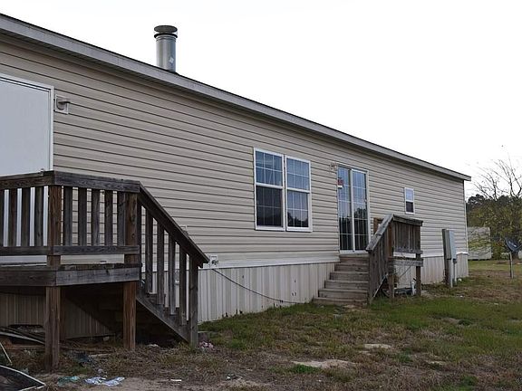 5th image of 15690 Wendell Dr