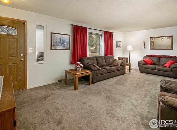 3rd image of 324 S 3rd Street Ct