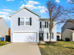 6844 W Philadelphia Dr, McCordsville, IN 46055