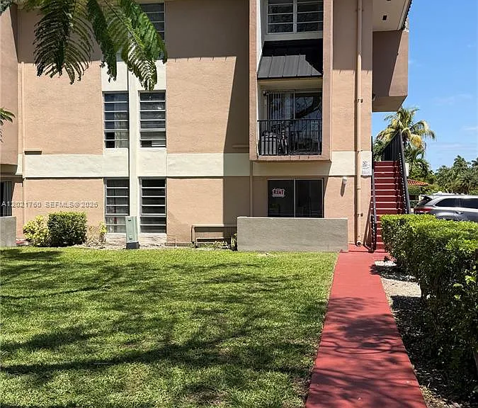 3901 SW 109th Ave #4 — Photo 7