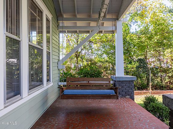4th image of 1505 Anderson Street NW