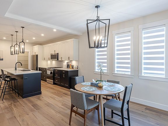 5th image of 50980 Sophie Cres