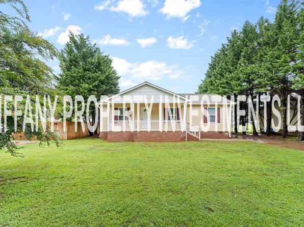 216 Putnam St, Cherryville, NC 28021