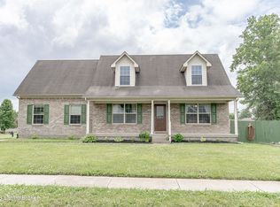 114 Shady Glen Cir, Shepherdsville, KY 40165