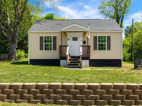 907 Blandy Ave, Richmond, VA 23225