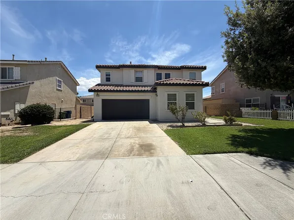 3102 San Luis Dr, Lancaster, CA 93535