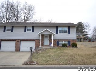 89 Lou Rosa Dr, Collinsville, IL 62234
