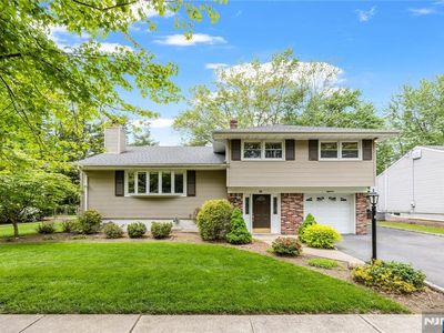 18 Dogwood Ct, Westwood, NJ, 07675