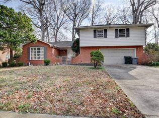 217 Hankins Dr, Hampton, VA 23669