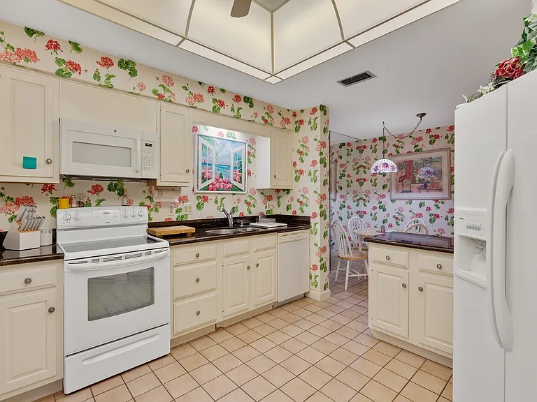 5690 Highway A1A #102 — Photo 5