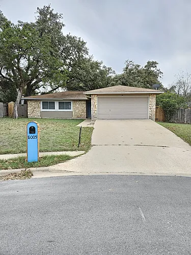 8005 Creekmere Ln Photo 1