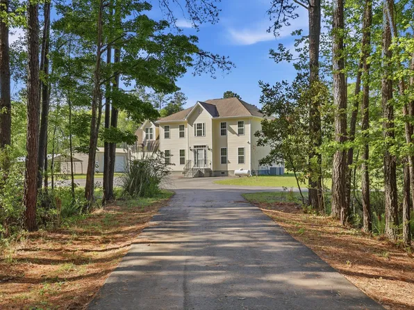 145 Notta Way, Moncks Corner, SC 29461