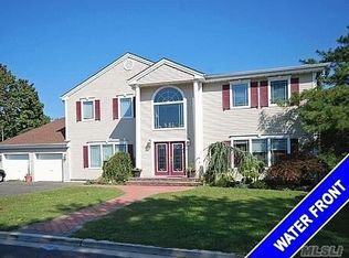 41 Jetmore Pl, Massapequa, NY 11758