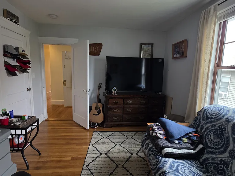 138 Nonantum St — Photo 18