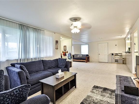 5th image of 7936 Blackshear Dr