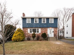 15 Wallace Rd, Quincy, MA 02169