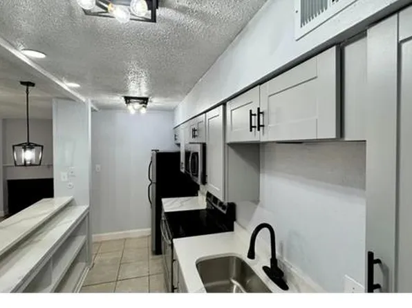 5616 Boca Raton Blvd APT 238, Fort Worth, TX 76112